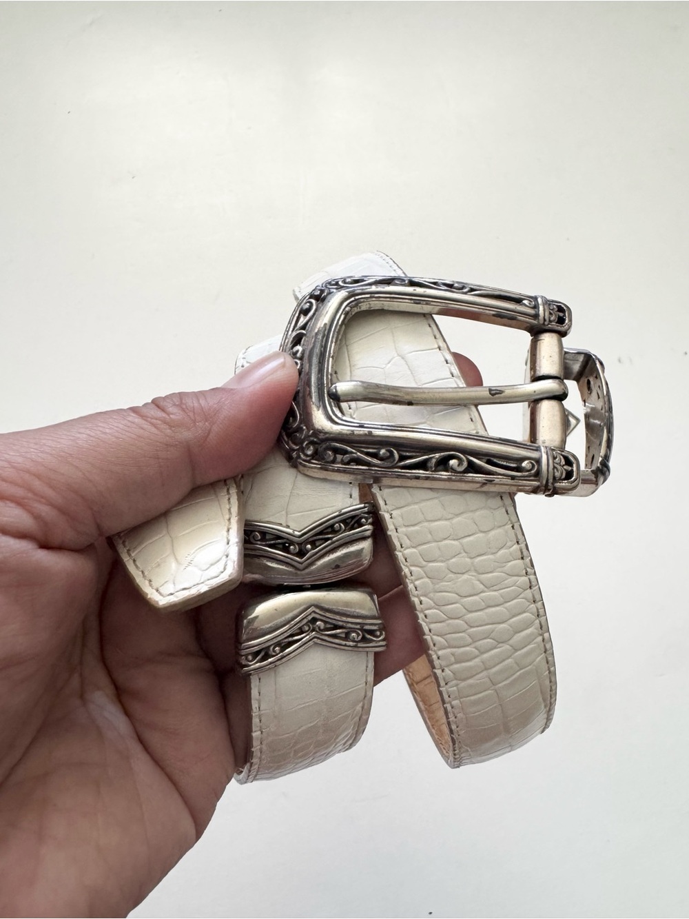 Brighton White Tan Reversible Croc-Embossed Leather Belt ML 32